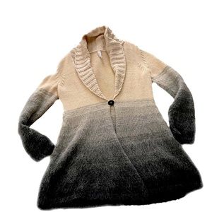 Indigenous Alpaca sweater. Small. Mint condition